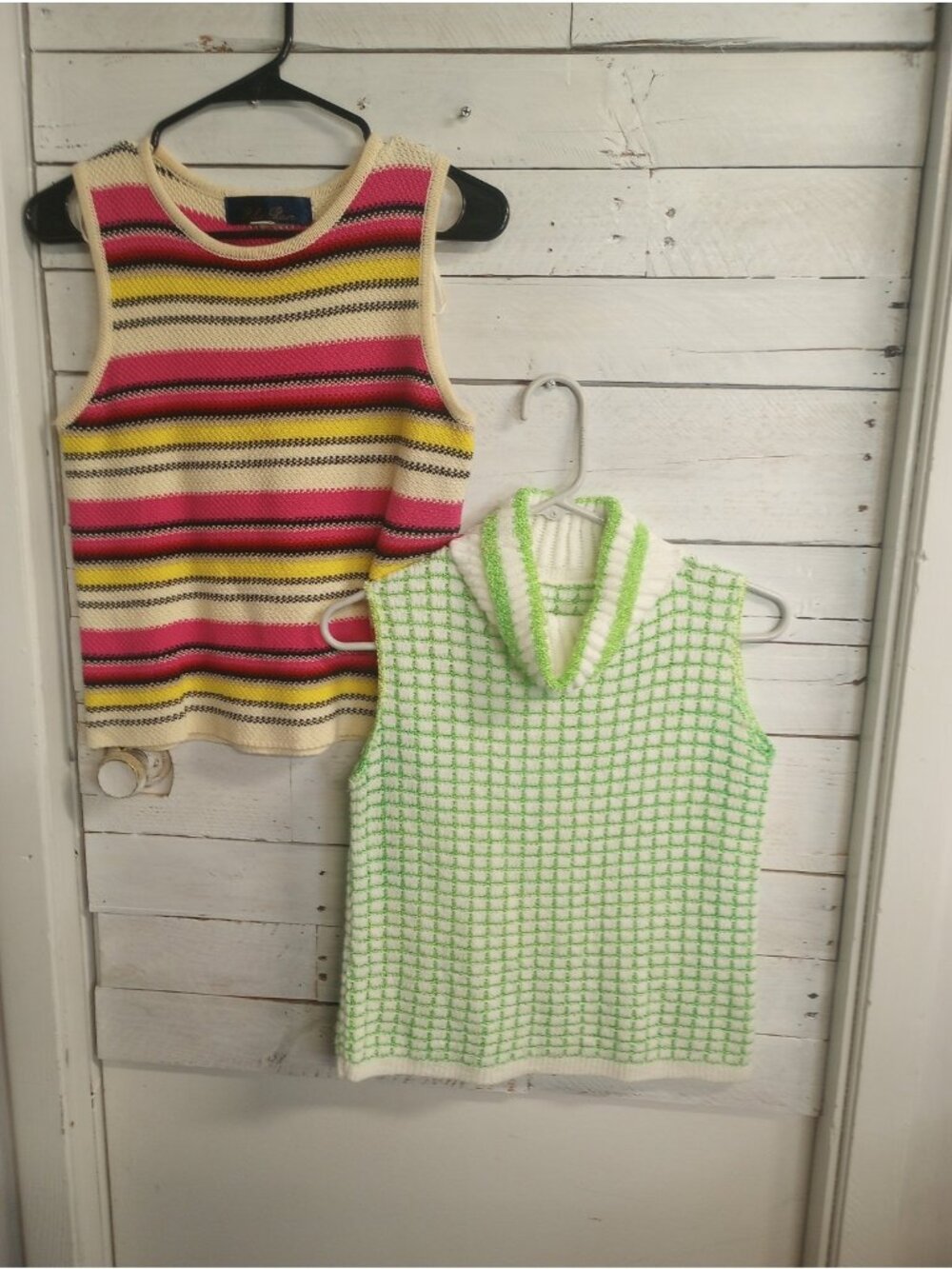 Set Of 2 Vintage Sweaters Sleeveless Size Medium